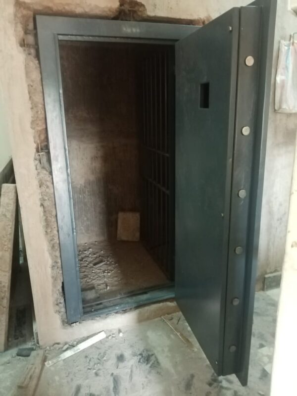 Strong Room/Vault